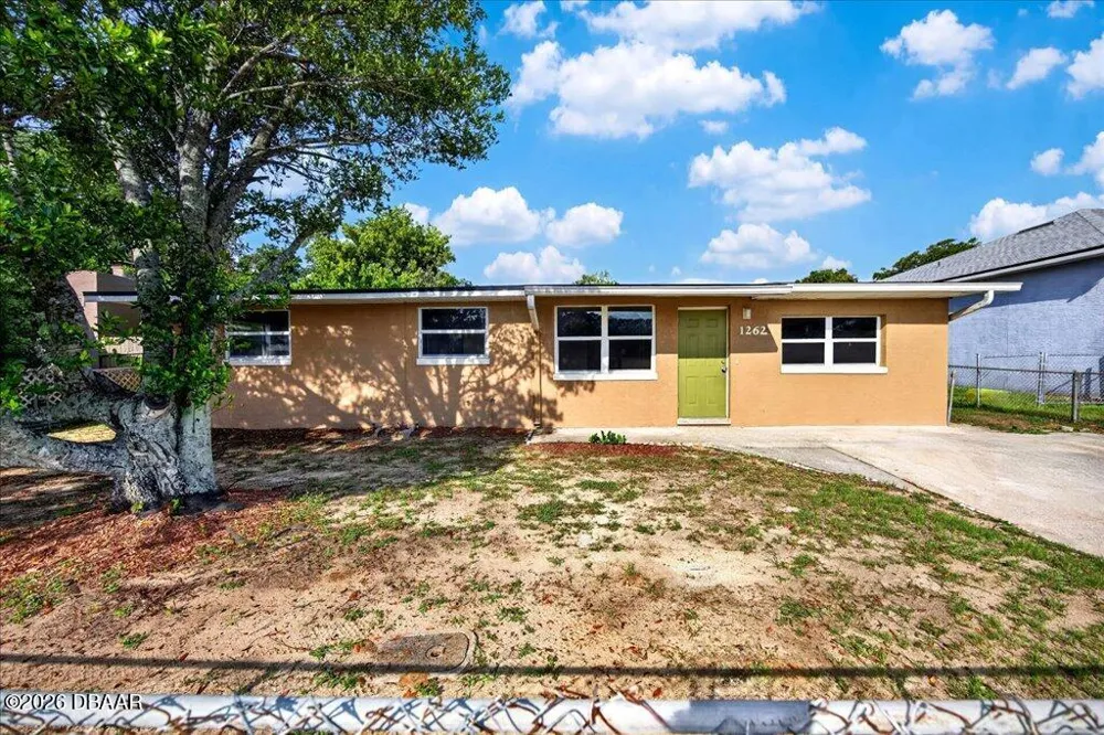 1262 Essex Road Daytona Beach, FL 32117