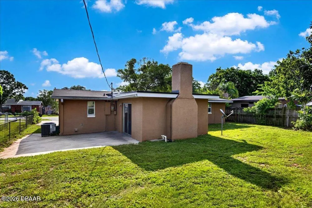 1262 Essex Road Daytona Beach, FL 32117