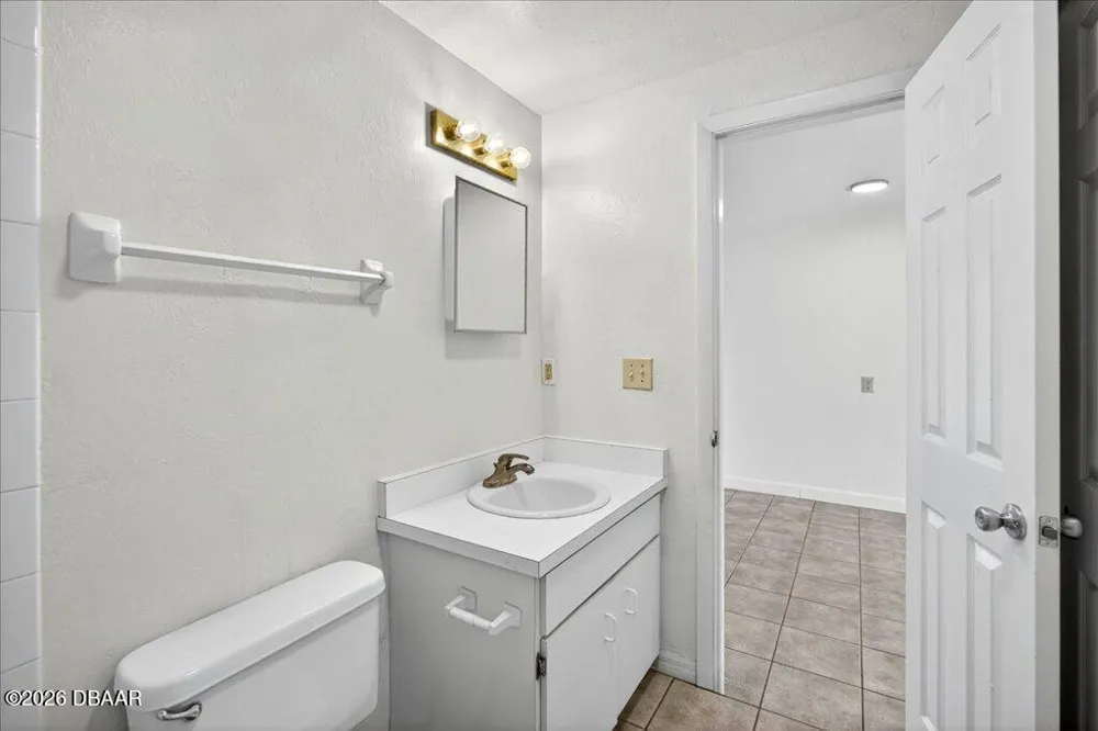 1262 Essex Road Daytona Beach, FL 32117