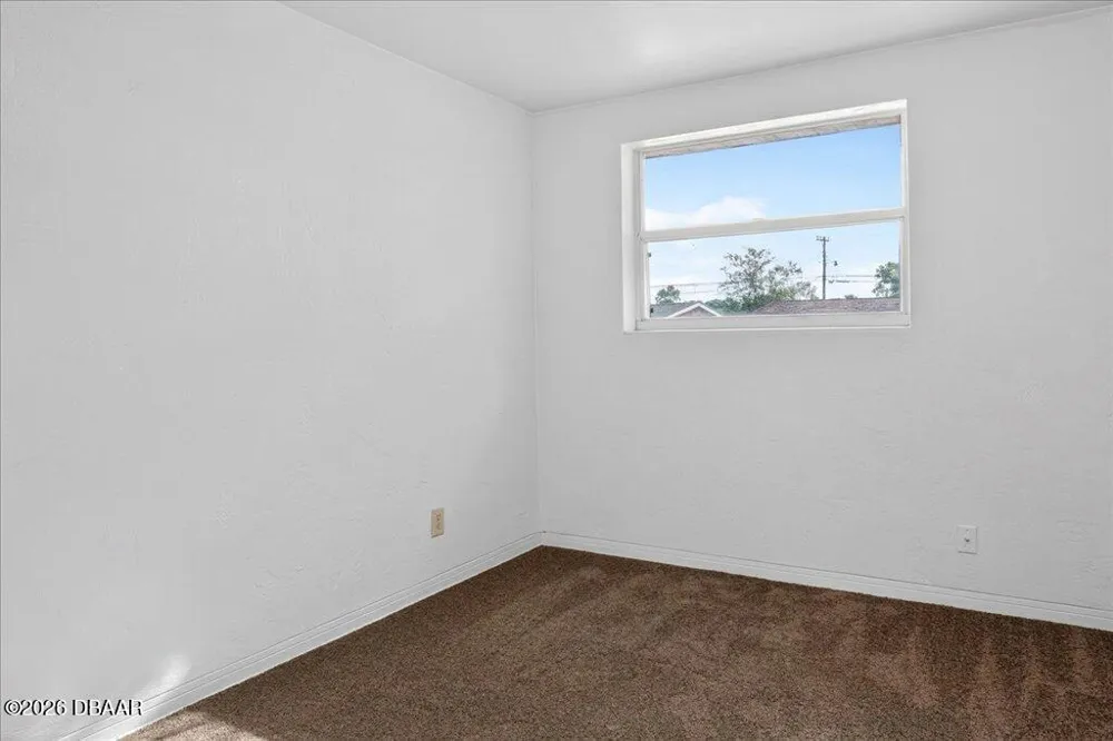 1262 Essex Road Daytona Beach, FL 32117