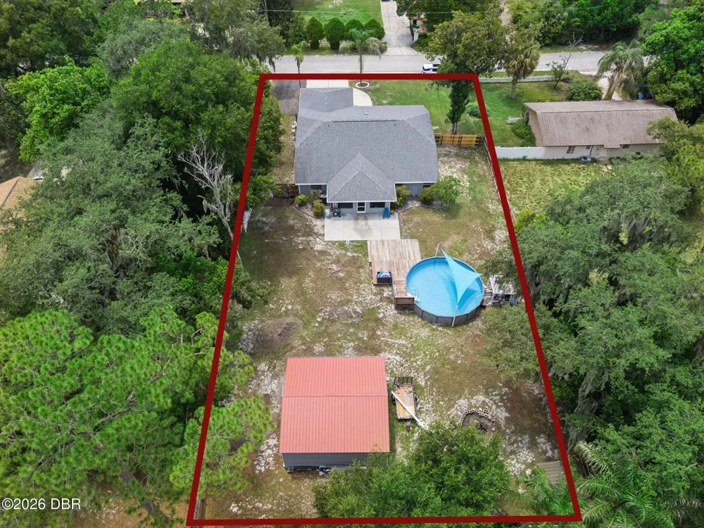 209 Alta Vista Street Debary, FL 32713