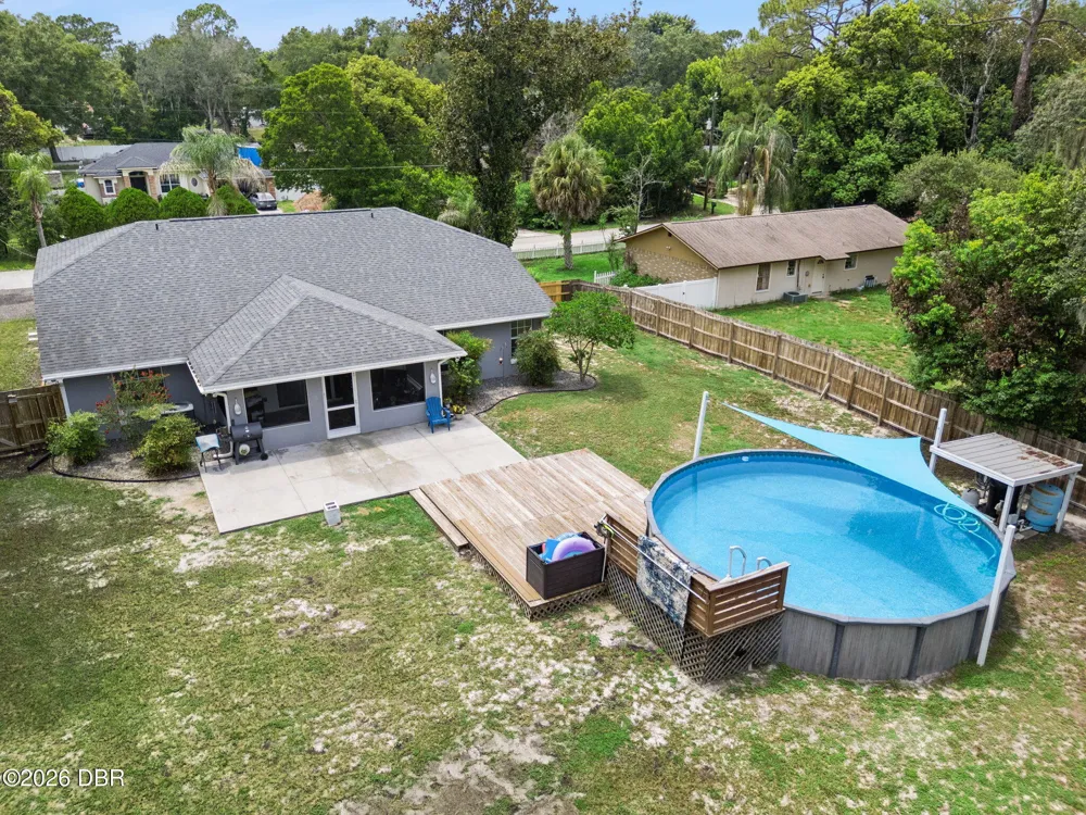 209 Alta Vista Street Debary, FL 32713