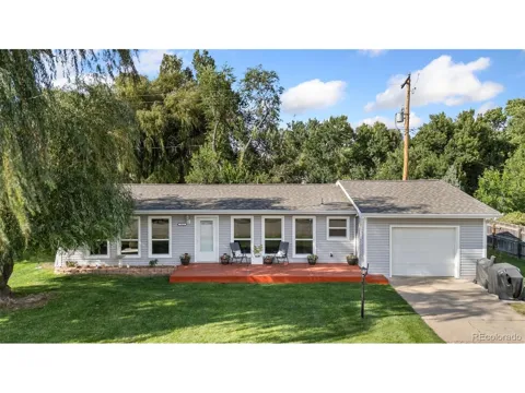 2918 Cherry Lane