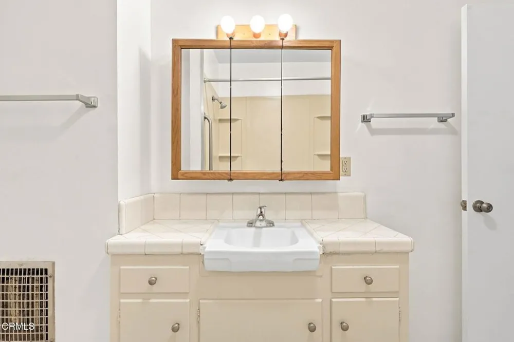 314 Descanso Avenue Ojai, CA 93023