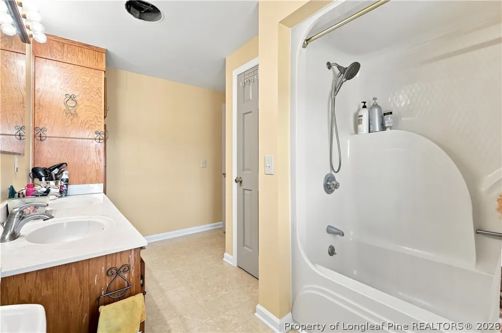 460 Bowman Road Lumberton, NC 28358