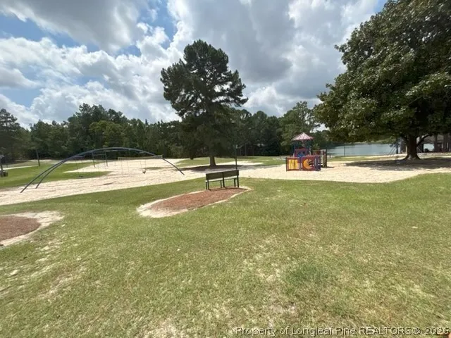 188 Firetree Lane West End, NC 27376