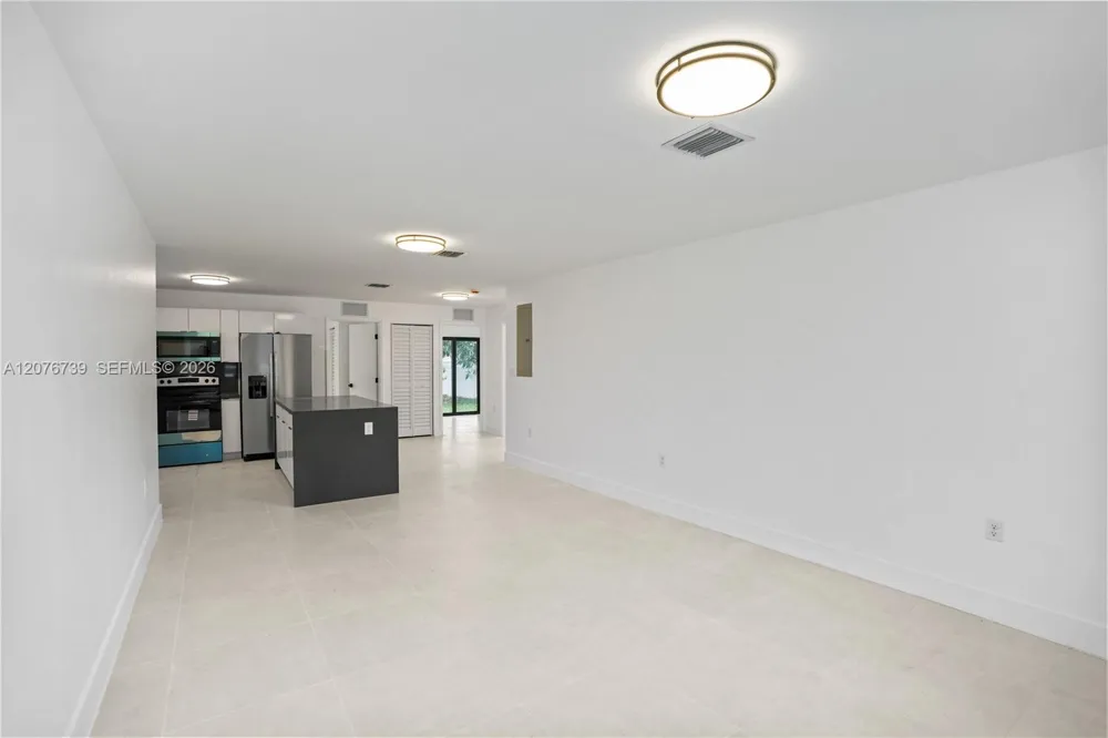 5817 NW 30th Ave #5817 Miami, FL 33142