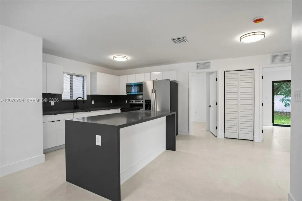 5817 NW 30th Ave #5817 Miami, FL 33142