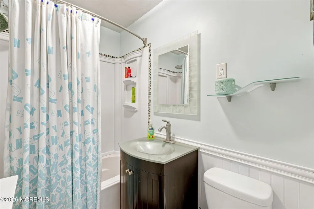 401 Applegate Avenue Toms River, NJ 08757