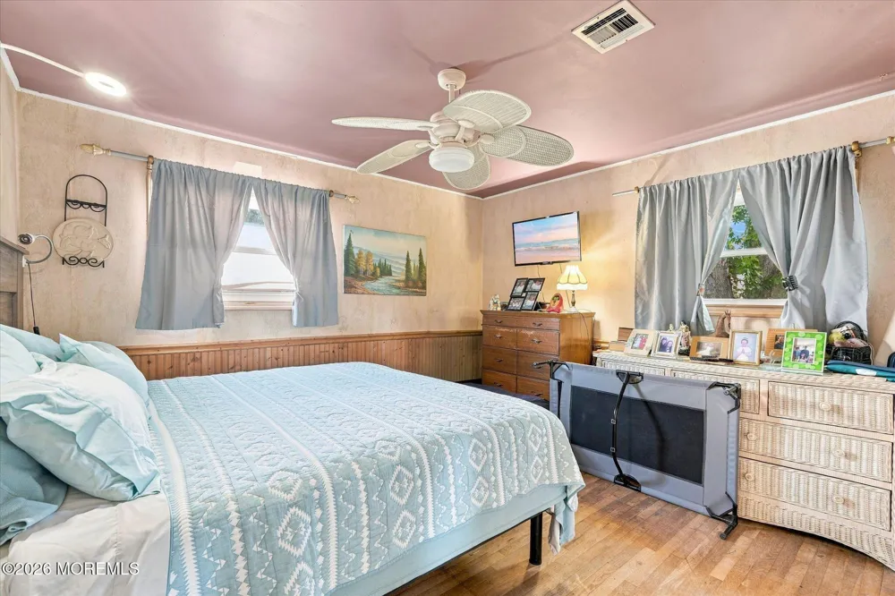 401 Applegate Avenue Toms River, NJ 08757