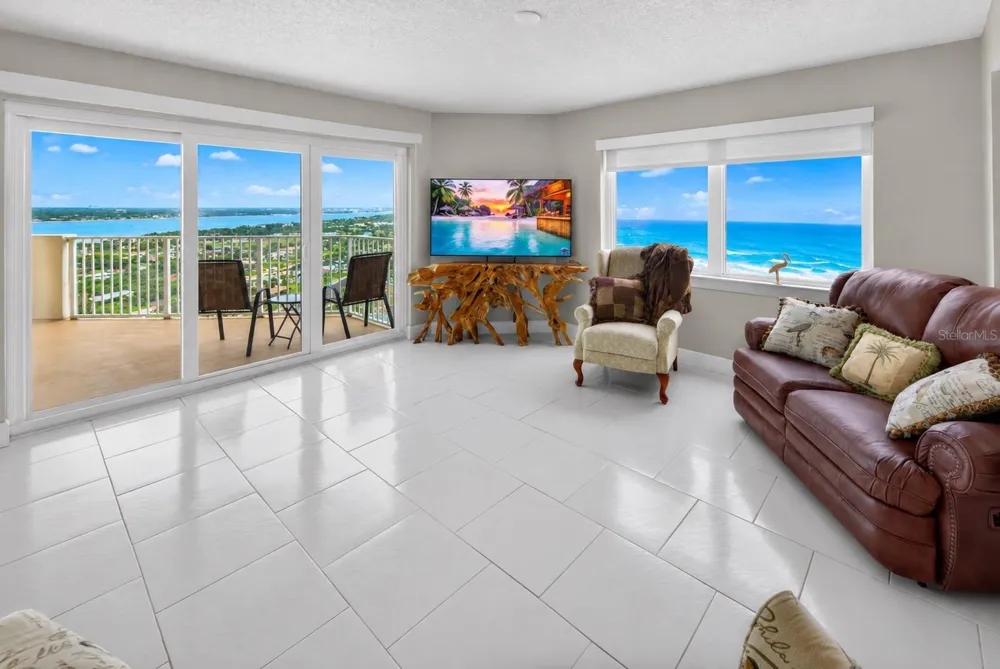 2937 S ATLANTIC AVENUE #2002 Daytona Beach Shores, FL 32118