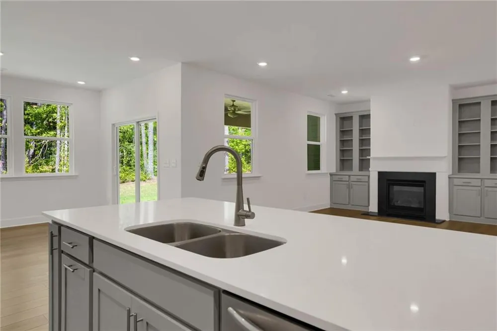 9 Foothills Trail Sharpsburg, GA 30277