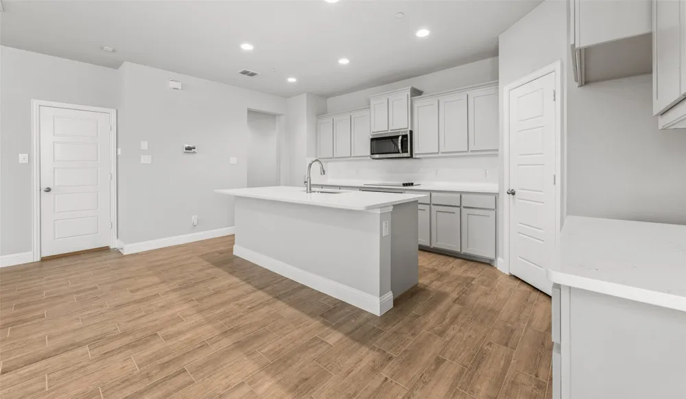 6020 Bursey Road Watauga, TX 76148
