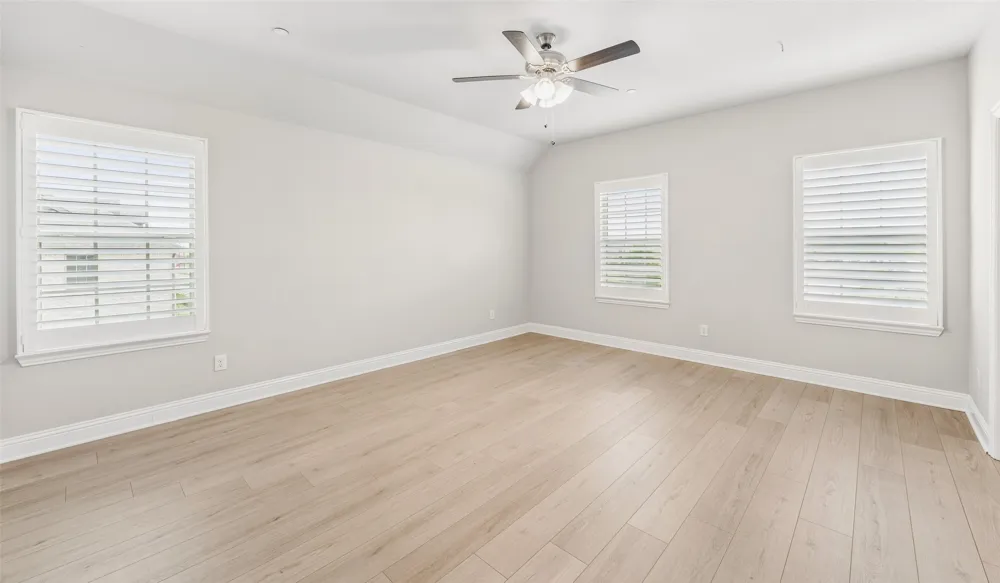 6020 Bursey Road Watauga, TX 76148