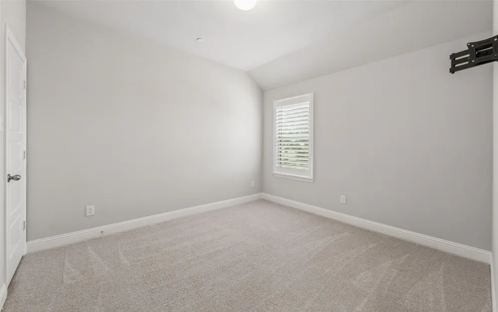 6020 Bursey Road Watauga, TX 76148