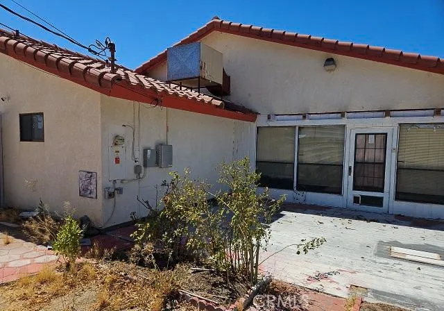 10331 Loop Boulevard California City, CA 93505