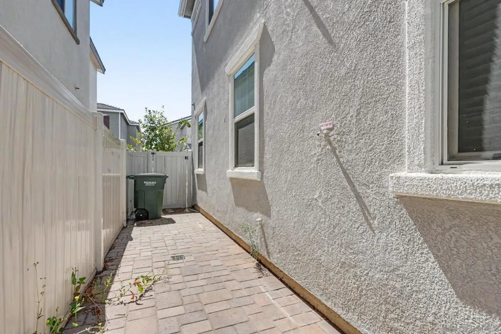 27822 Silo Ln Valley Center, CA 92082