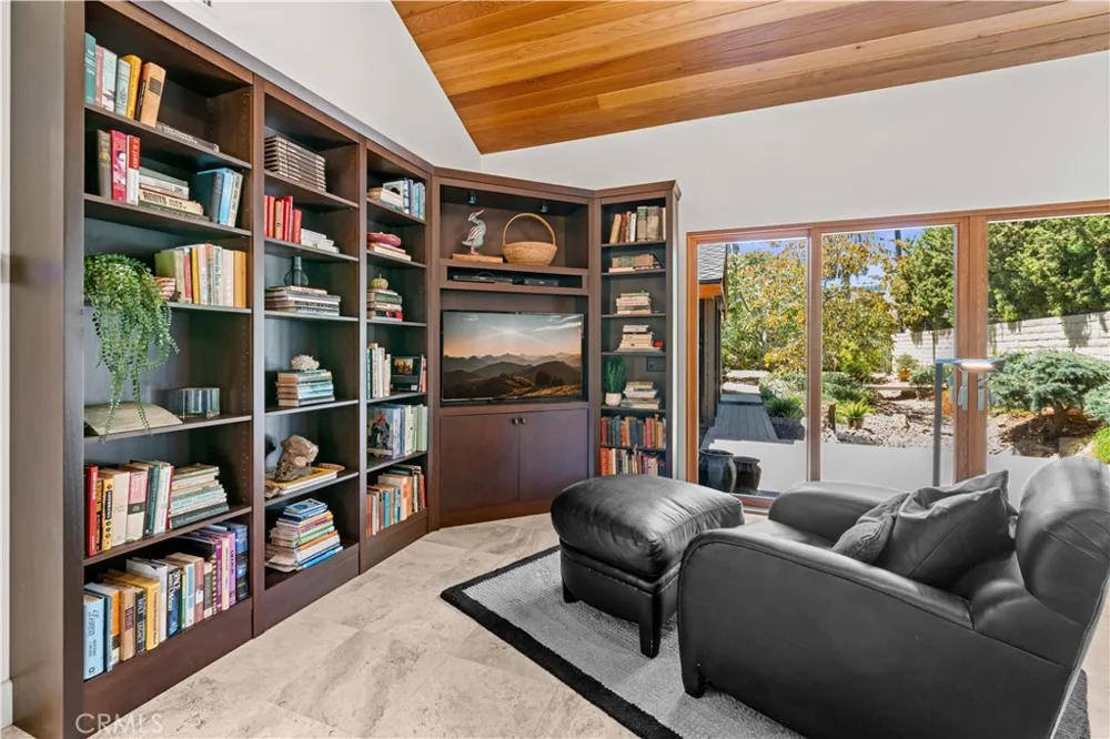 14291 Wisteria Lane Tustin, CA 92780