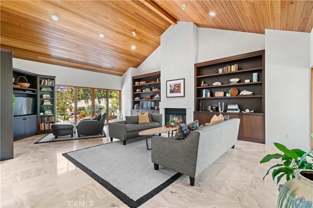 14291 Wisteria Lane Tustin, CA 92780