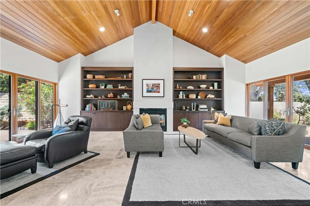 14291 Wisteria Lane Tustin, CA 92780