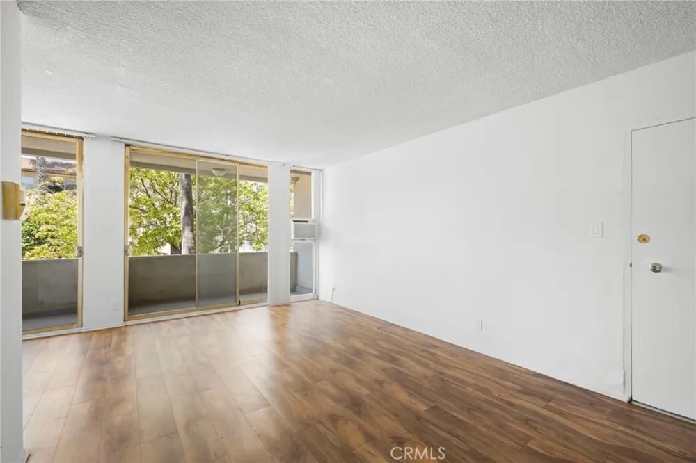 1422 Curson Avenue #15 Los Angeles, CA 90046
