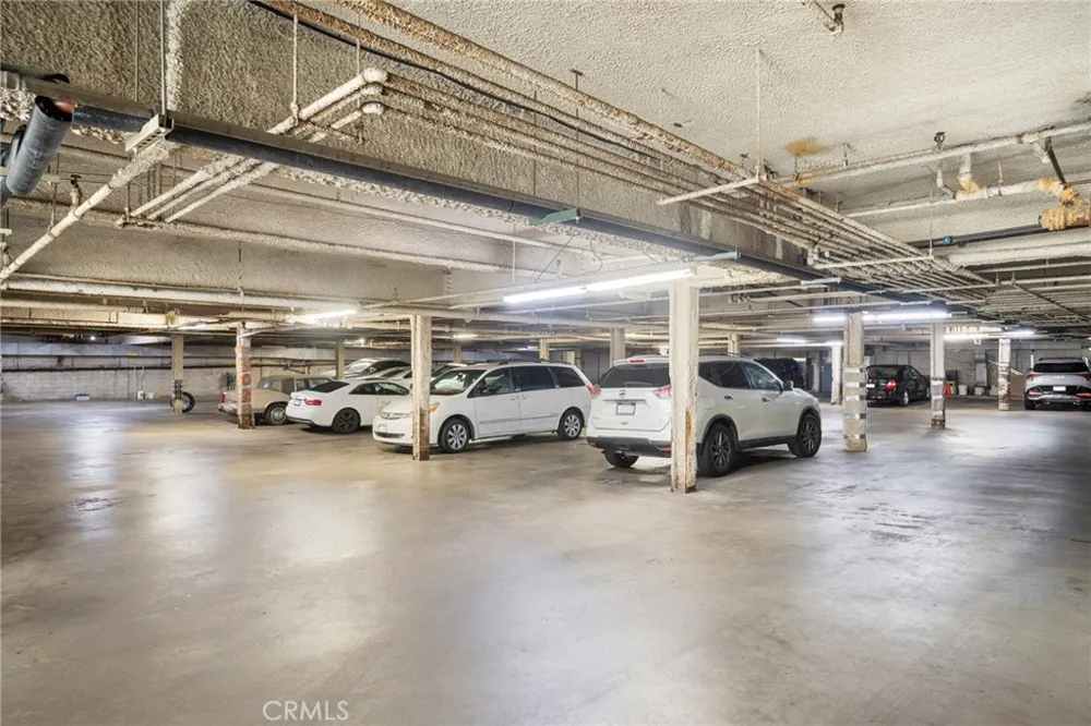 1422 Curson Avenue #15 Los Angeles, CA 90046