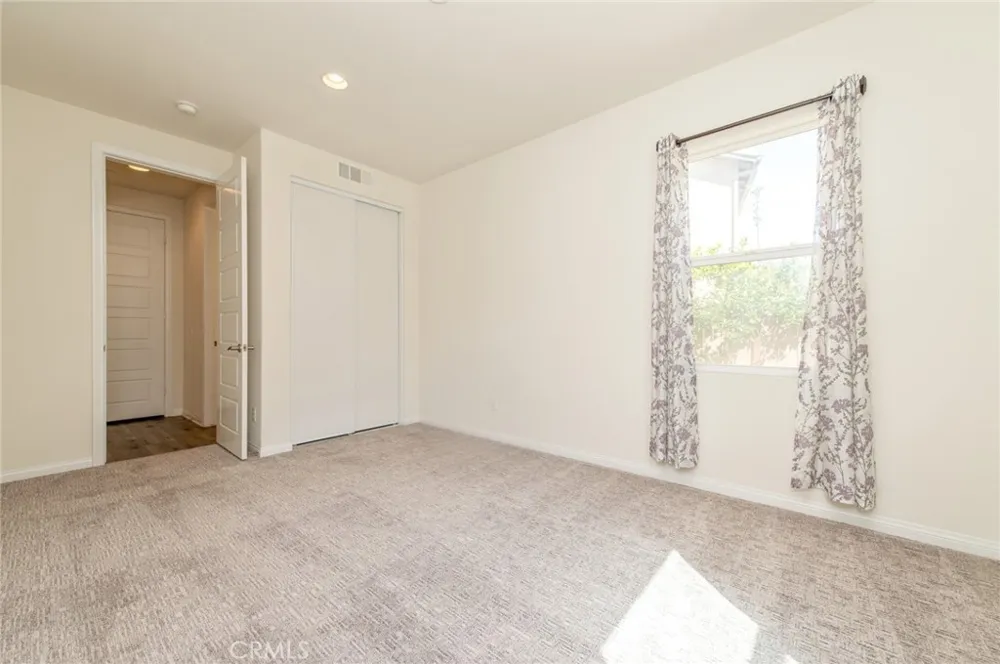1735 Avenida Regina San Marcos, CA 92069