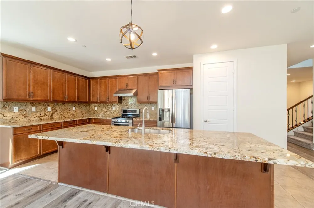 1735 Avenida Regina San Marcos, CA 92069