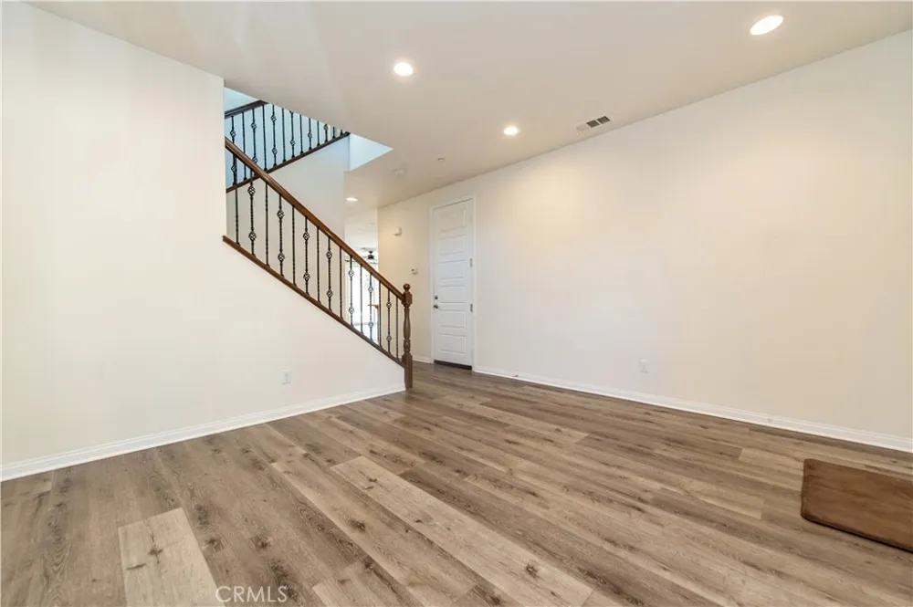1735 Avenida Regina San Marcos, CA 92069