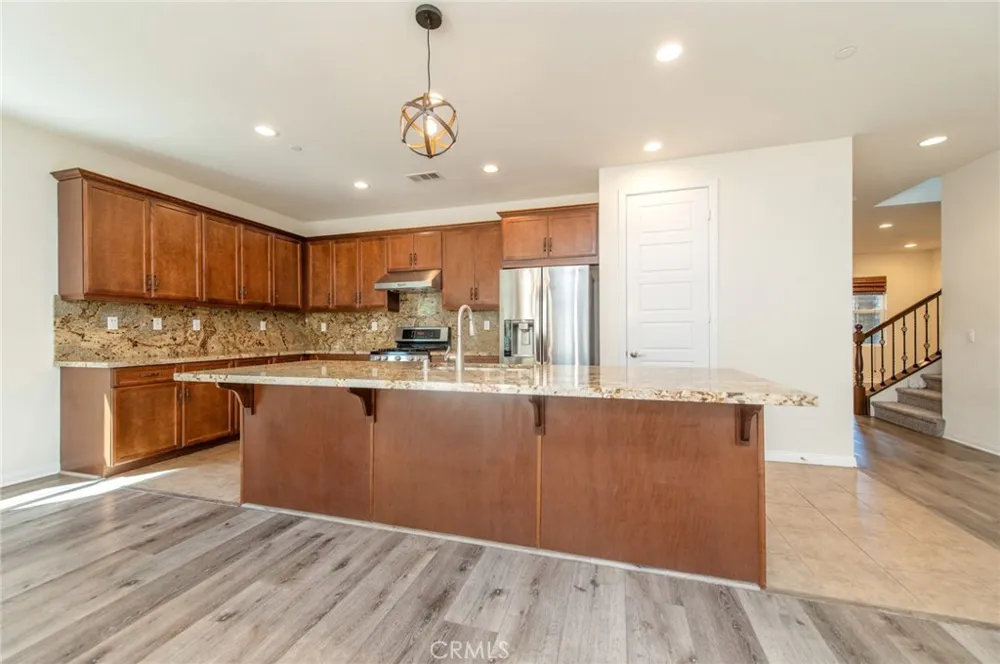 1735 Avenida Regina San Marcos, CA 92069