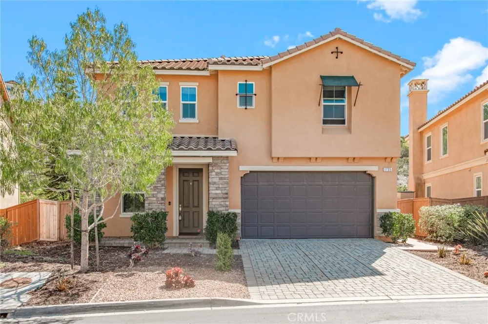 1735 Avenida Regina San Marcos, CA 92069