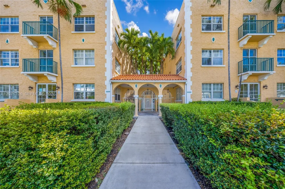 1255 Pennsylvania Ave #307 Miami Beach, FL 33139