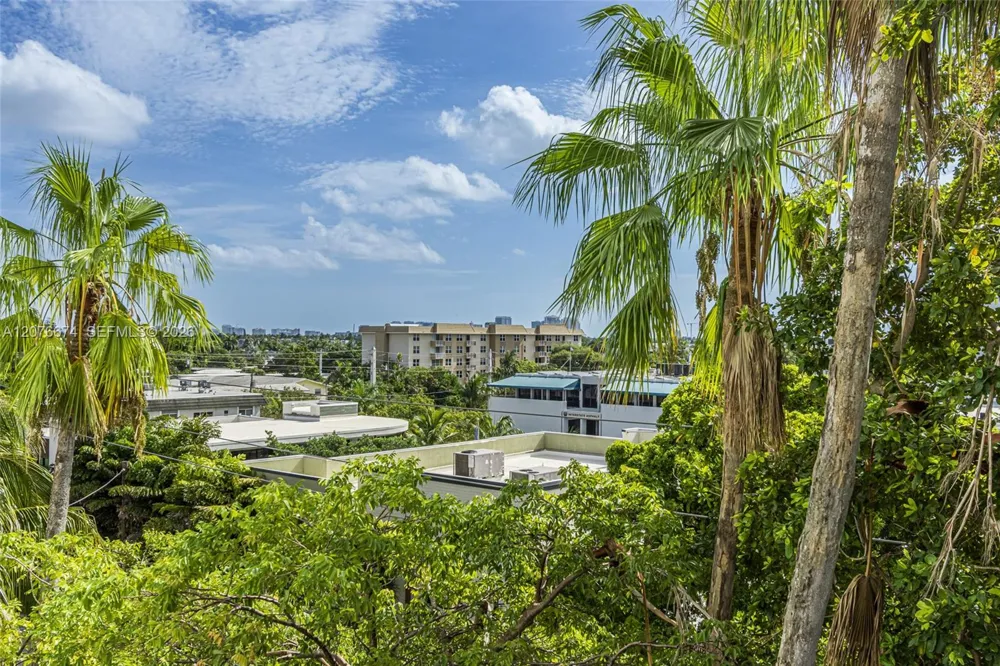 1625 SE 10th Ave #501 Fort Lauderdale, FL 33316