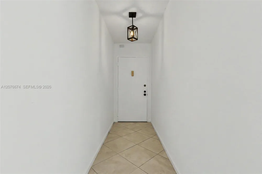 1625 SE 10th Ave #501 Fort Lauderdale, FL 33316