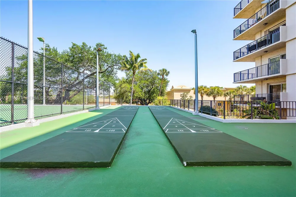 1625 SE 10th Ave #501 Fort Lauderdale, FL 33316
