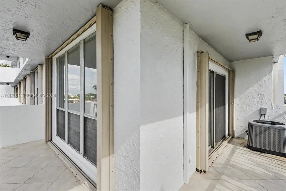 1625 SE 10th Ave #501 Fort Lauderdale, FL 33316