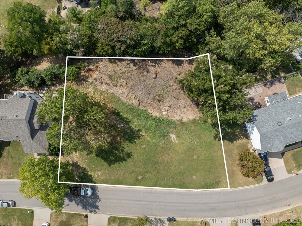 7738 S Canton Avenue Tulsa, OK 74136