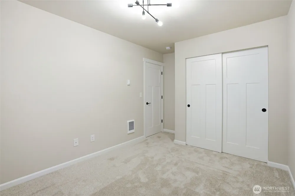 5909 257th Street E Graham, WA 98338