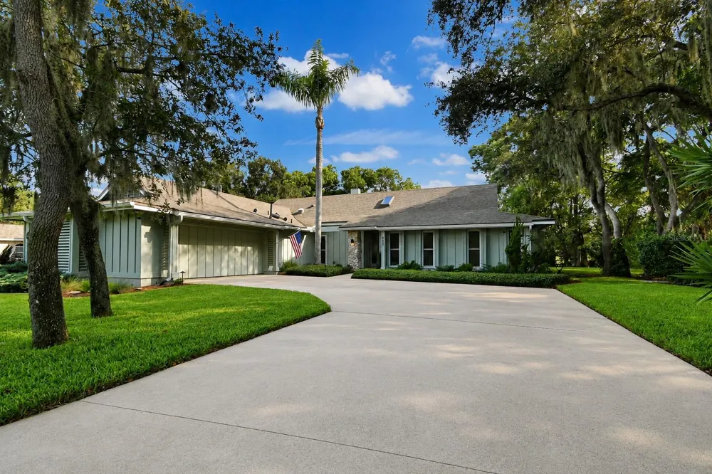 550 BOTTLEBRUSH COURT New Smyrna Beach, FL 32168