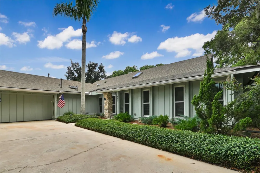 550 BOTTLEBRUSH COURT New Smyrna Beach, FL 32168
