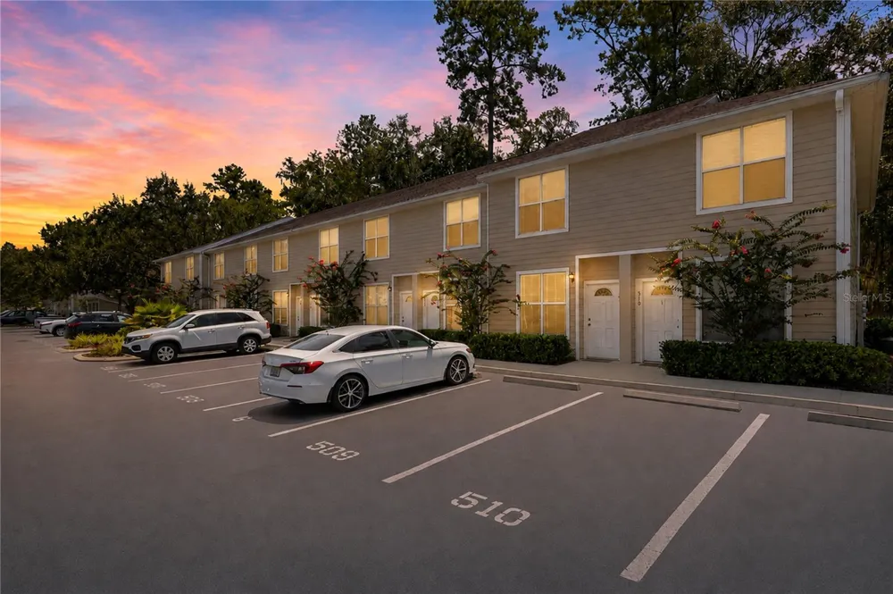 3901 SW 20TH AVENUE #509 Gainesville, FL 32607