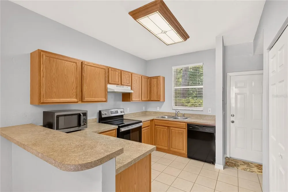 3901 SW 20TH AVENUE #509 Gainesville, FL 32607