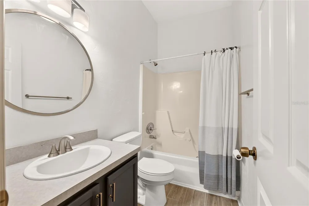 3901 SW 20TH AVENUE #509 Gainesville, FL 32607