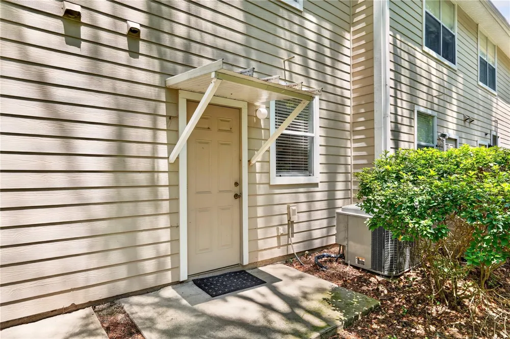3901 SW 20TH AVENUE #509 Gainesville, FL 32607