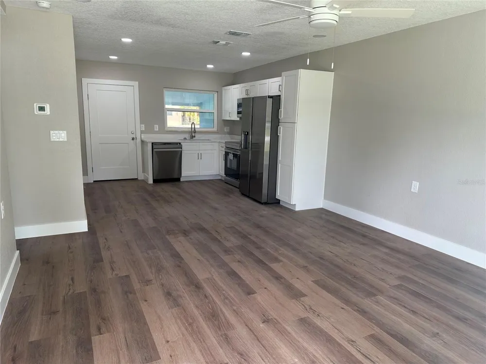 7120 GREVILLA AVENUE S South Pasadena, FL 33707