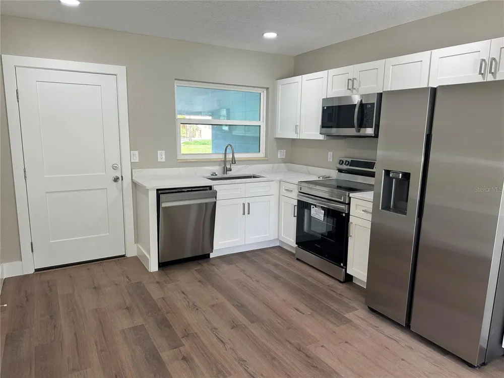 7120 GREVILLA AVENUE S South Pasadena, FL 33707