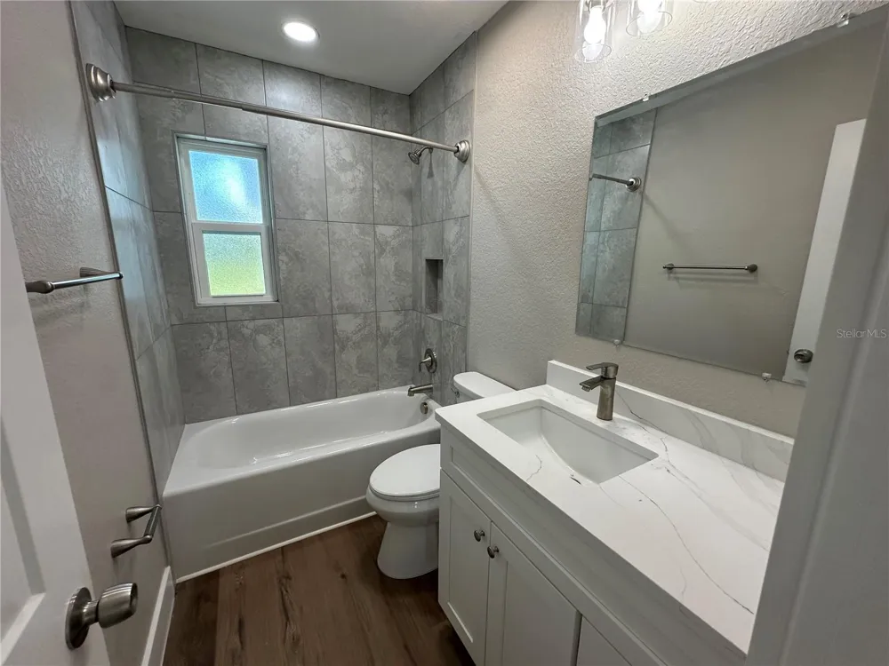 7120 GREVILLA AVENUE S South Pasadena, FL 33707
