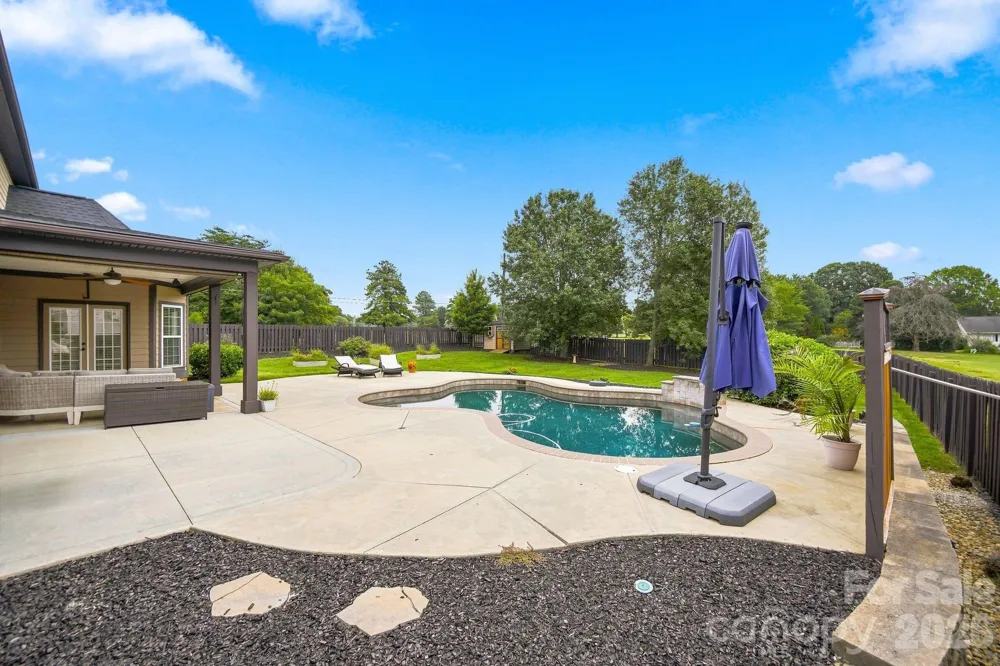103 Webbed Foot Road Mooresville, NC 28117