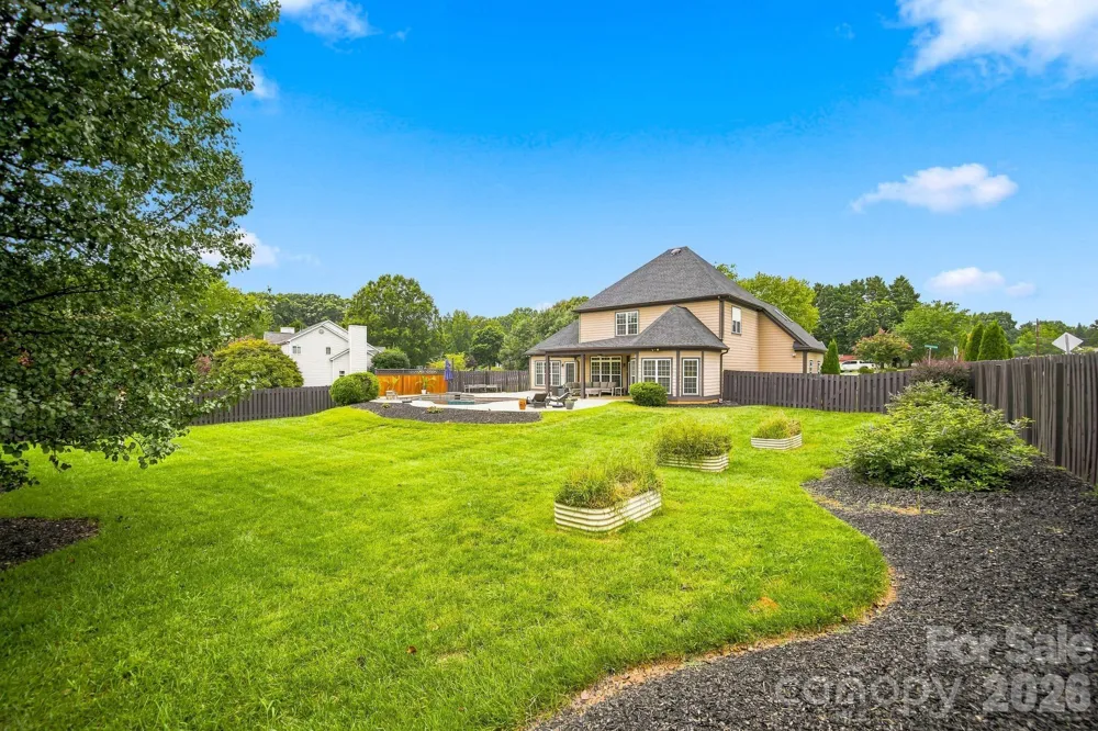 103 Webbed Foot Road Mooresville, NC 28117