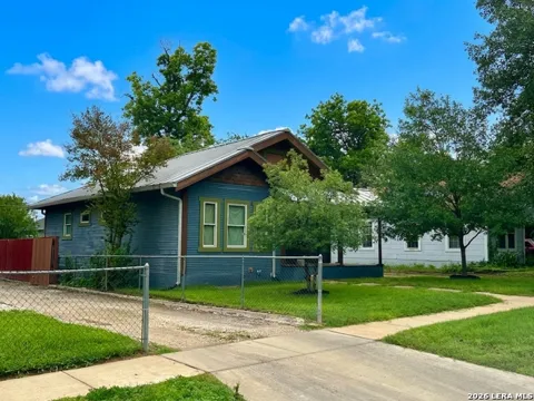 1019 W ELSMERE PL